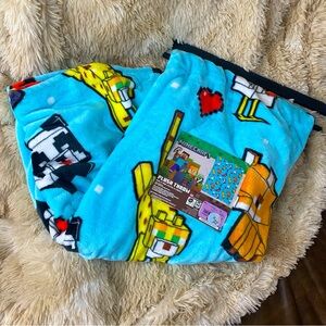 Minecraft Animal Plush Throw 50X70 inch - Steve Alex videogame Bee Panda Chicken